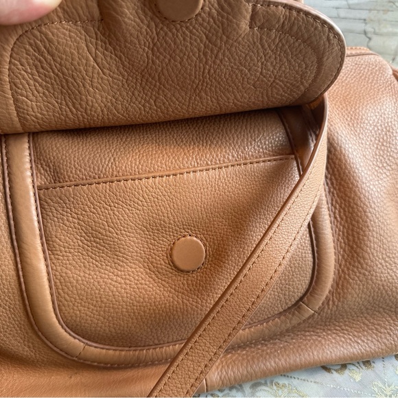 Tory Burch tan pebbled leather Amanda handbag - Picture 13 of 15
